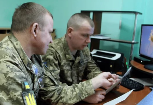 Міноборони придбало бронежилети для жінок на 47 мільйонів: у Євросоюзі вже вимагають “Резерв+” від українок