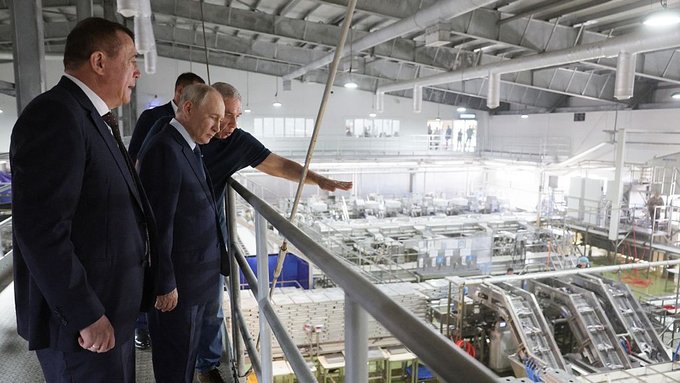 Путін на Курильських островах: Токіо висловив "сильний протест" і викликав російського посла 2