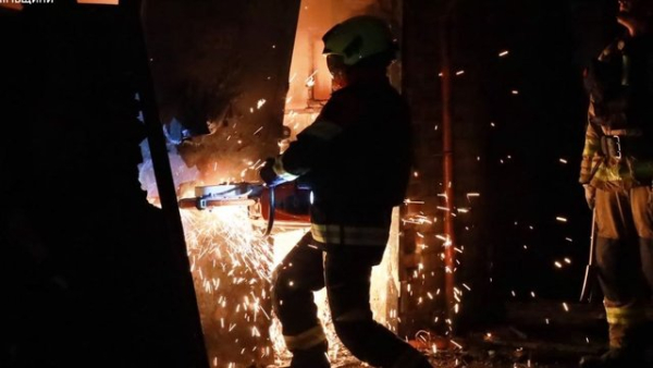 На Чернігівщині через атаку дронів постраждала дитина, сталися займання. 11 На Чернігівщині через атаку дронів постраждала дитина, сталися займання. 6