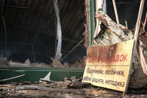 Як відновити книжковий ринок "Петрівка" після знищення його РФ 21