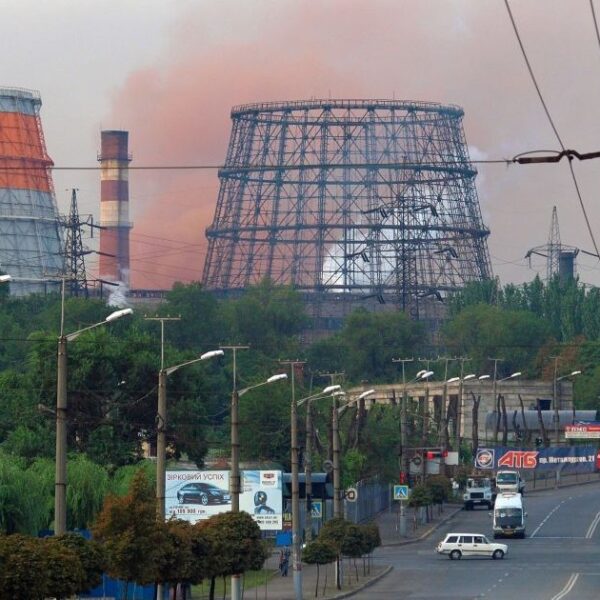 Найбільший металургійний завод у Кривому Розі частково припинив свою діяльність через російські атаки.