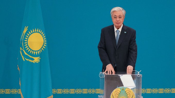 Казахстанці обрали новий парламент: партія влади здобула понад 71% голосів 2