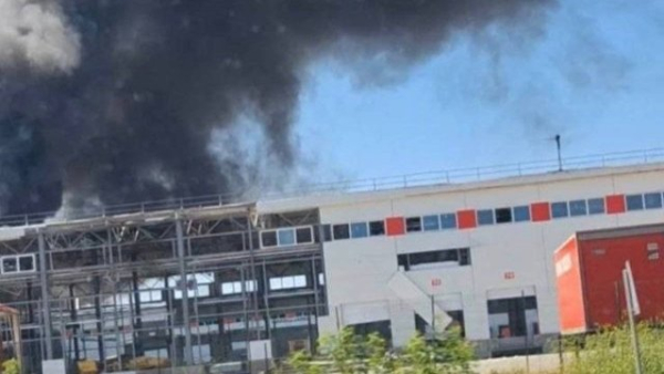 Внаслідок атаки на передмістя Харкова загинула одна особа, пошкоджено термінал “Нової пошти”.