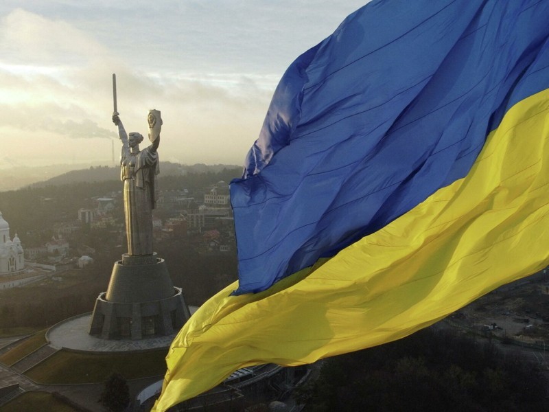 Фото до статті