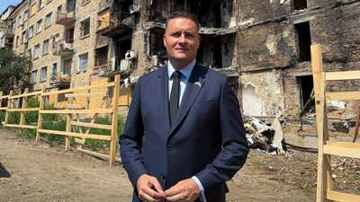 Велика Британія та Україна досягли успіхів у створенні передових безпілотних систем — очільник Міноборони Стрітінг 17