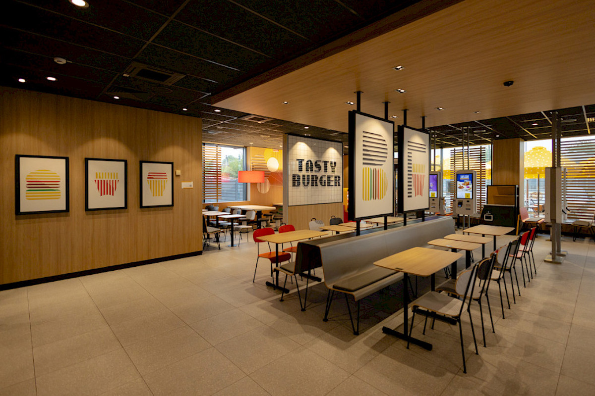 McDonald's запустив перший заклад в Умані 8