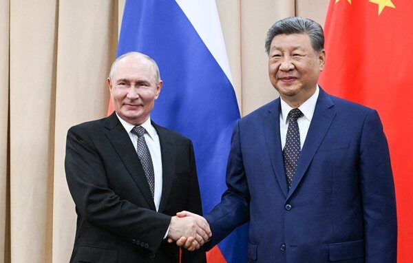 Путін та Сі провели переговори в Киргизстані на тлі саміту ШОС
