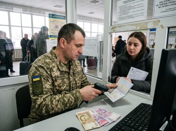 $32 тисячі коштувала переправа військових до Словаччини: викрито схему на Закарпатті 7 прикордонний пункт пропуску