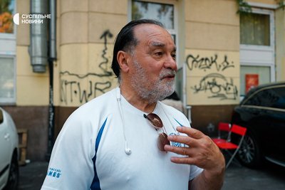 79-річний Борис Капцан до пенсії працював інженером у Запоріжжі. Переїхав до Польщі разом із дружиною, коли почалося повномасштабне російське вторгнення