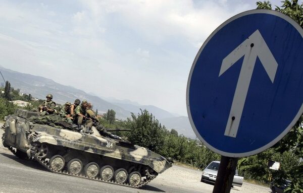 Українське зовнішньополітичне відомство з нагоди річниці російського вторгнення до Грузії заявило: Росія повинна вивести свої війська з української та грузинської територій.