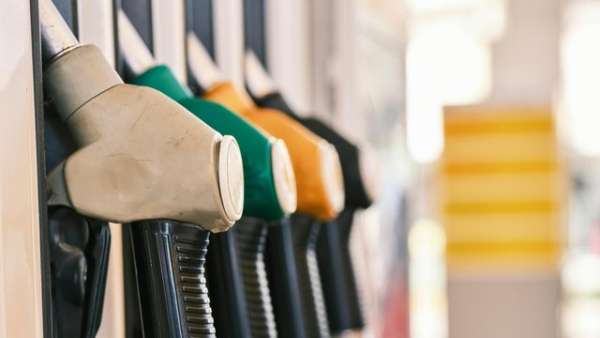 АЗС та фахівці ринку: В Україні відсутня загальносвітова криза з пальним, проте ринок перебуває у стані сильної напруги 1 АЗС та фахівці ринку: В Україні відсутня загальносвітова криза з пальним, проте ринок перебуває у стані сильної напруги 1