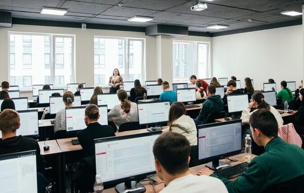 Зеленський висловився за зміну формату проведення НМТ
