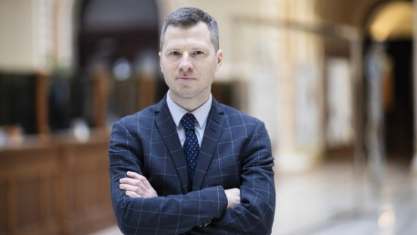 Суханов, колишній керівник департаменту нагляду за небанківськими фінансовими установами, очолив департамент стратегії НБУ