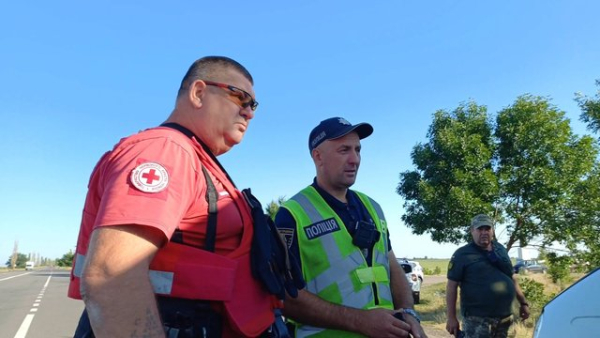 Каплін виступив із закликом припинити призов гуманітарних працівників, залучених до евакуації цивільного населення. 2