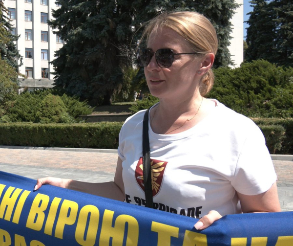 У Тернополі провели акцію-нагадування «Єдині в тиші, що гучніша за слова» 12