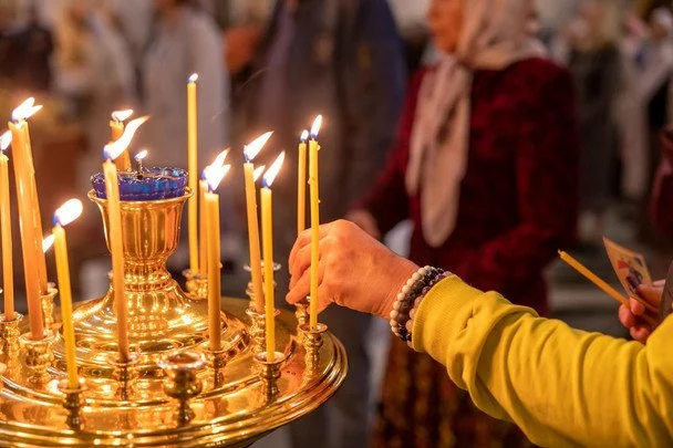 Яке свято 18 серпня — уся інформація про цей день, яке релігійне свято 4 18 серпня віряни святкують День пам’яті святих мучеників Флора і Лавра / © pexels.com