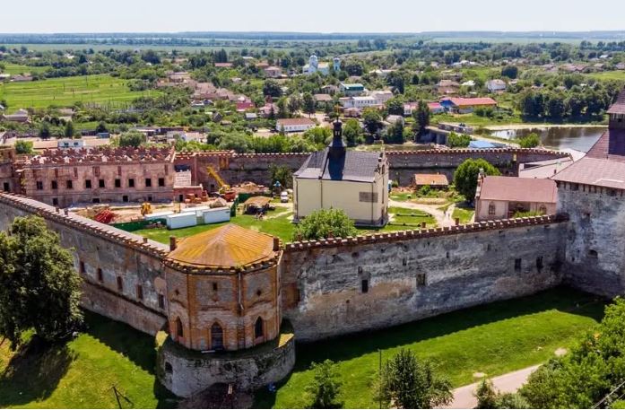 Музей борщу, медоварня та аромат квітів: п'ять українських сіл претендують на всесвітню туристичну нагороду 16 Музей борщу, медоварня та аромат квітів: п'ять українських сіл претендують на всесвітню туристичну нагороду 11