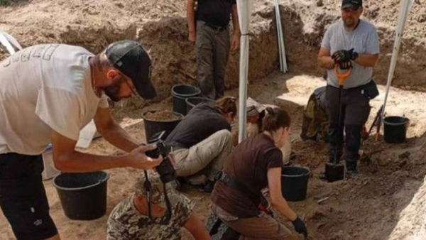 Фахівці з України та Польщі завершили спільні розкопки в Острівках і Волі Островецькій