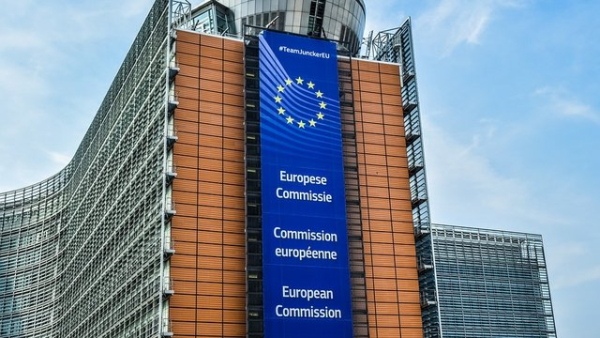 Україна звертається до Європейської Комісії з проханням надати 220 мільйонів євро для допомоги аграрному сектору у зв’язку з блокуванням портів.