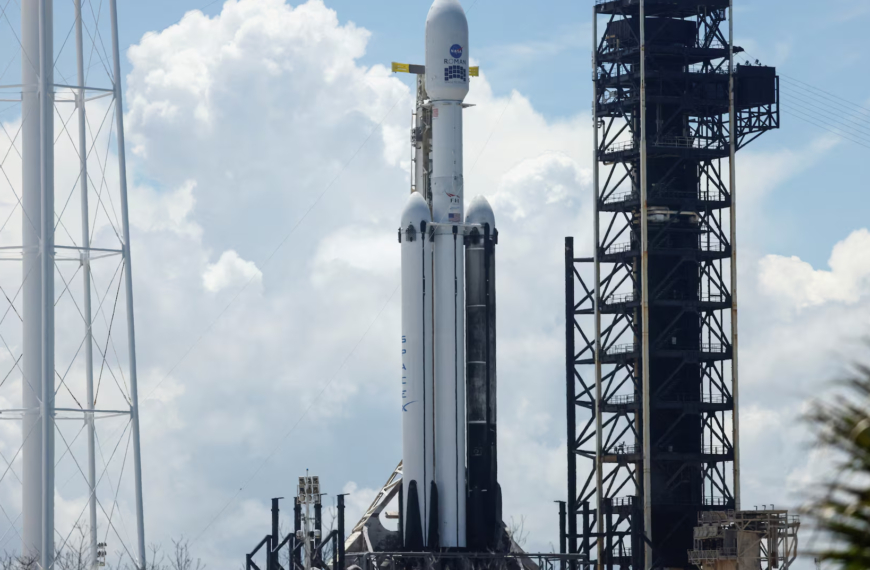 NASA вивела на орбіту новий надпотужний астрономічний телескоп