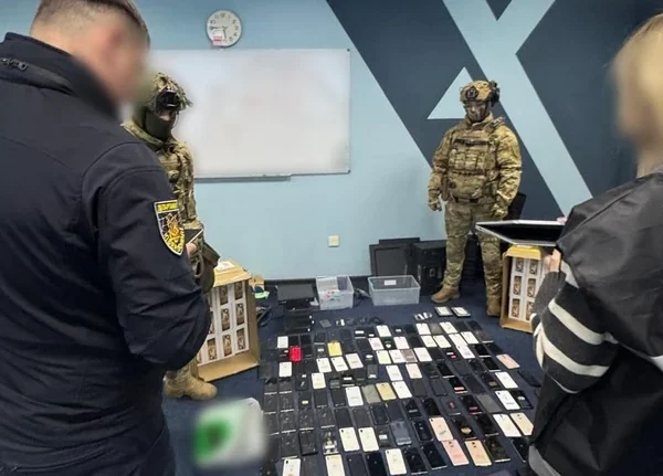 Правоохоронні органи затримали керівника фінансової мережі Money 24/7