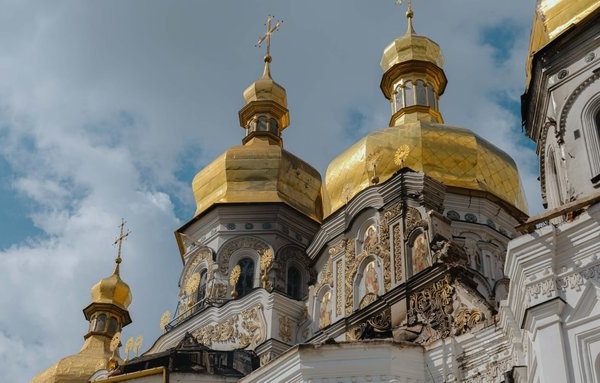 Близько 2000 пам’яток та понад 2600 об’єктів: Міністерство культури представило актуальні дані про збитки в галузі культури через війну