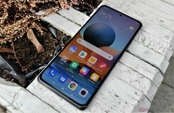 Xiaomi: обираємо смартфон для довголіття