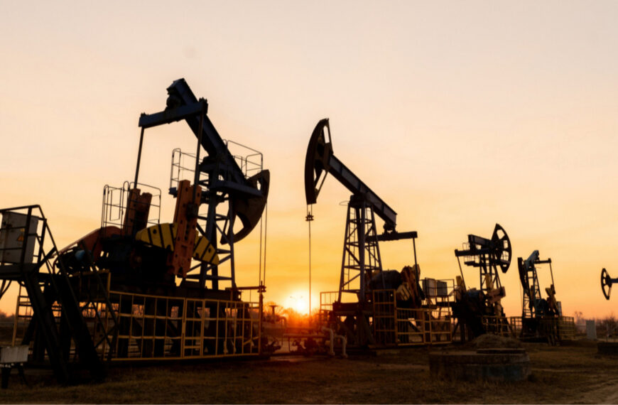 ОПЕК+ заморожує видобуток нафти у жовтні