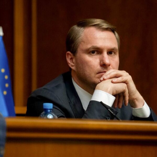 Як виїхав Кравченко: гучна справа ексгенпрокурора та преміумтаксі