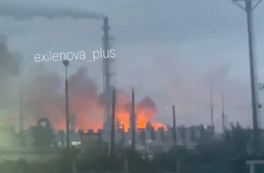 Ексклюзивні новини України 35 Дрони атакують російську промисловість: масштабні пожежі охопили підприємства