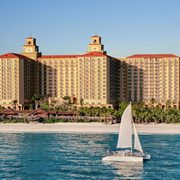 Чому батьки обирають The Ritz-Carlton, Naples