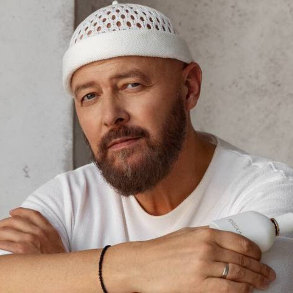 Як створити власний парфумерний бренд: досвід Дмитра Слесарєва