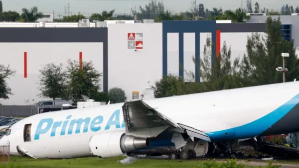 Літак Amazon Air після катастрофи