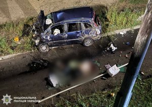 Шокуюча ДТП у Києві: водій не впорався з керуванням та загинув, зірвавшись з мосту 7