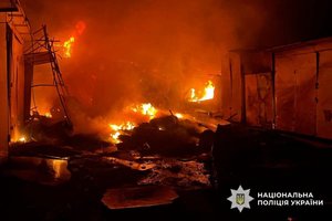 Вибухові новини: Уламки дрона розірвали спокій хмельницького ринку 9