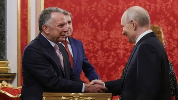 Спецпредсатвник Дональда Трампа Стів Віткофф і Володимир Путін 