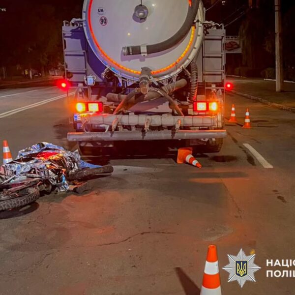 Смертельна ДТП на Хмельниччині: обірвалося життя водія електропітбайка