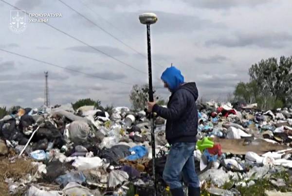 Львівська міськрада стягнула майже мільйон гривень за несанкціоноване сміттєзвалище 5