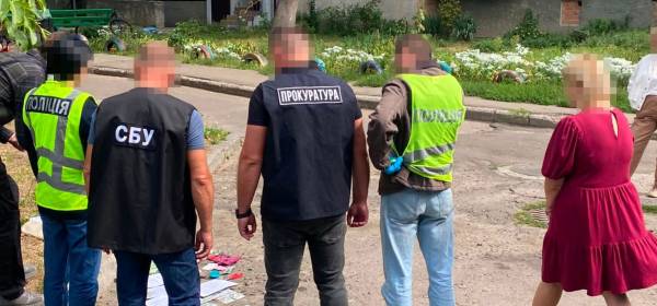 Медсестра на Львівщині торгувала інвалідністю та відстрочкою за тисячі доларів