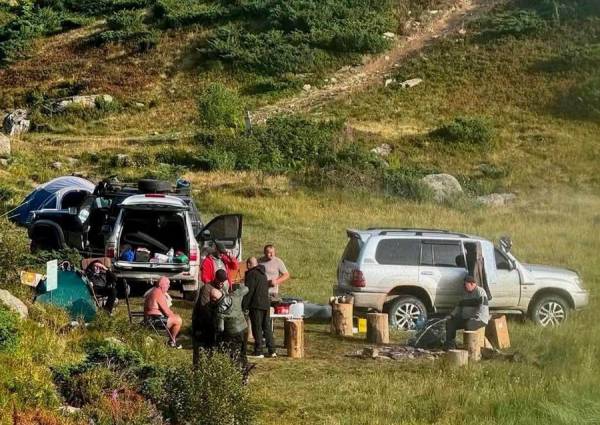 Карпатський конфлікт: депутат і байкер проти туристів на заповідній території