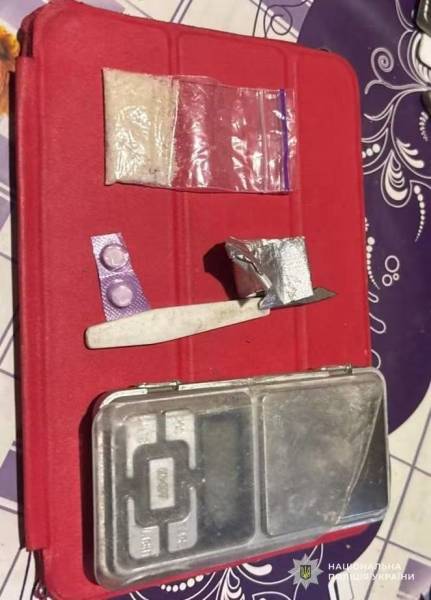 Львів’янина судитимуть за продаж психотропів з рук в руки 11