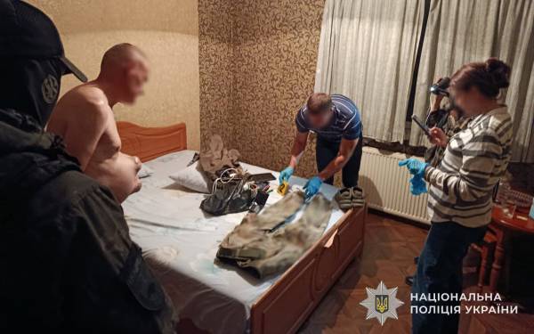 У Самборі чоловік напав з ножем на пенсіонера