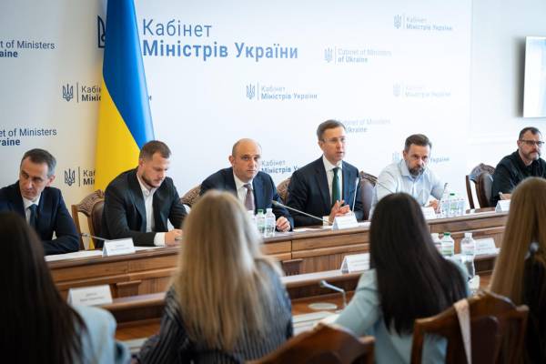 Уряд підсилює заходи для захисту бізнесу від атак РФ