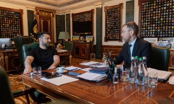 Пріоритети Зеленського: три напрямки української дипломатії