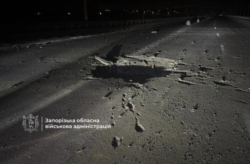 Російський удар по мосту в Запоріжжі: п’ятеро поранених